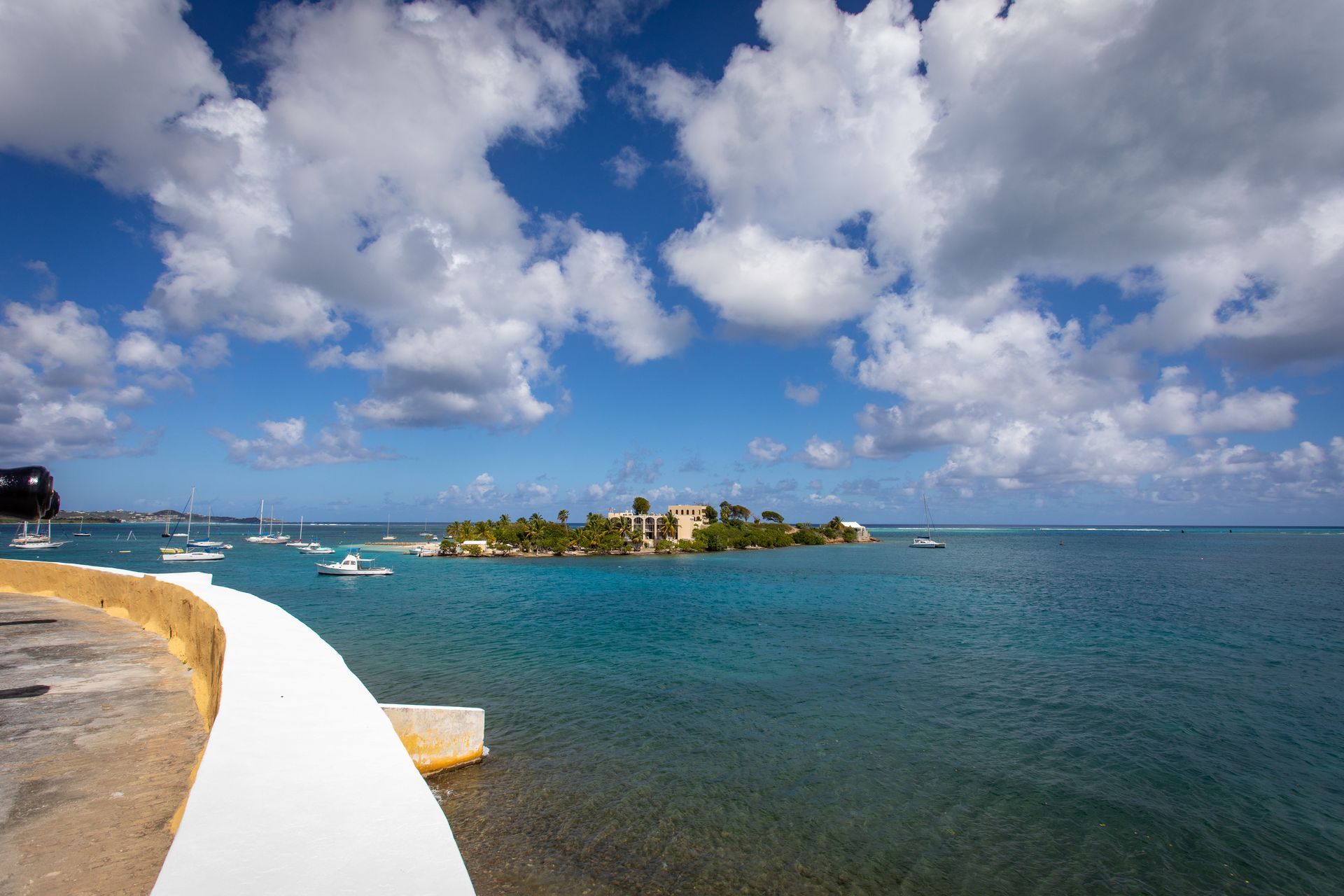 Plan unforgettable day trips from St. Croix to St. Thomas and St. John, USVI.