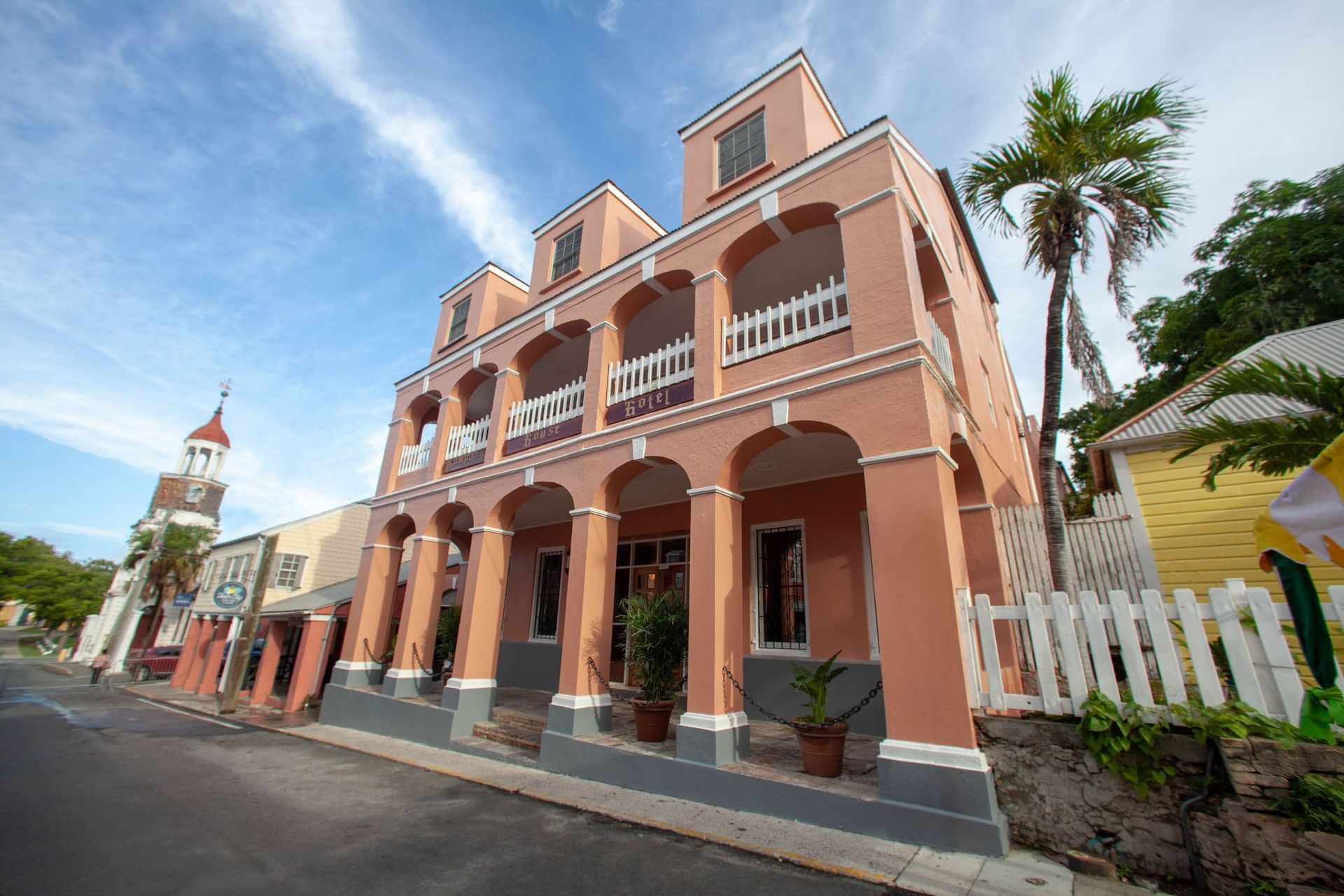 Plan unforgettable day trips from St. Croix to St. Thomas and St. John, USVI.