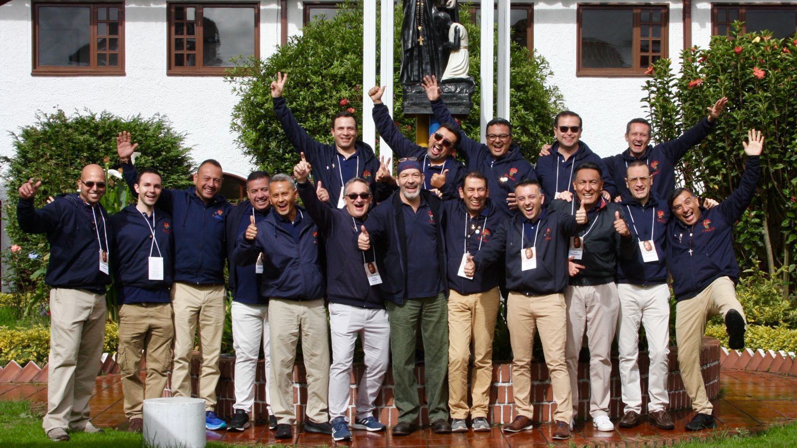 Emaus hombres Bogota