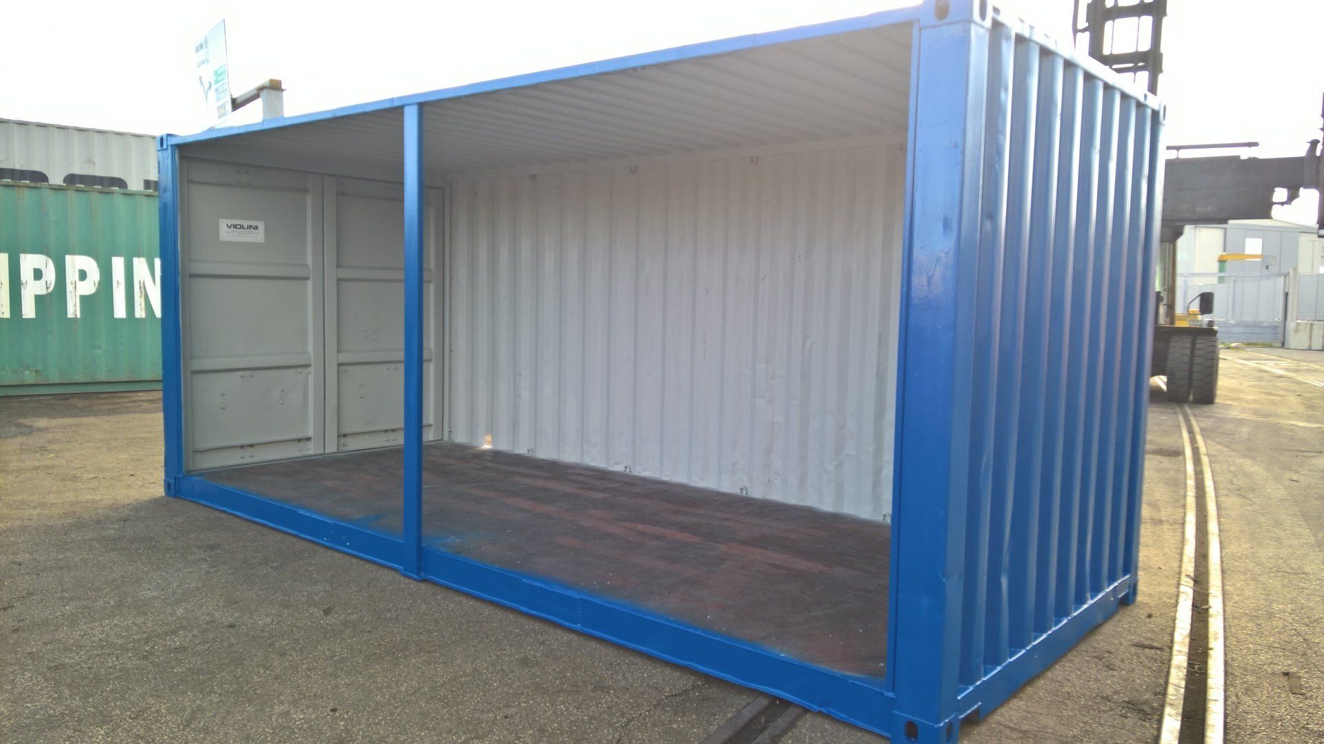 container in vendita