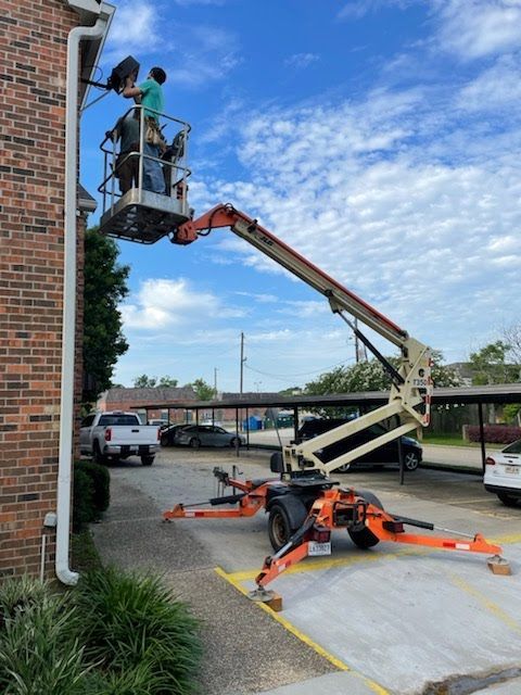 licensed electricians walker la