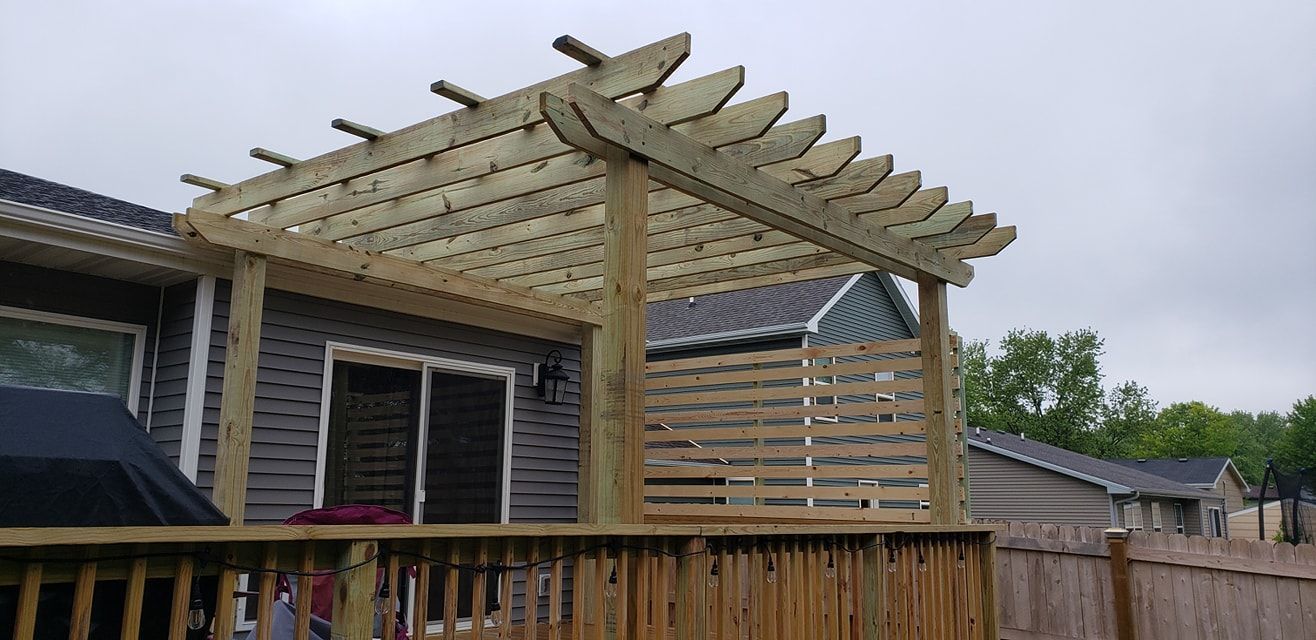 Altoona Iowa, Deck pergola