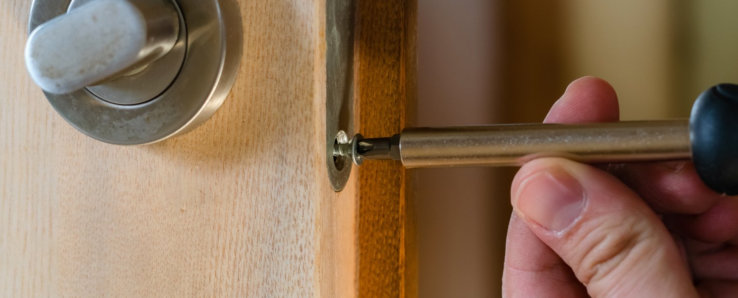 residential locksmiths near me