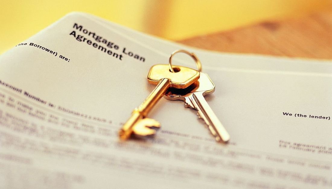 mortgage loan agreement and keys
