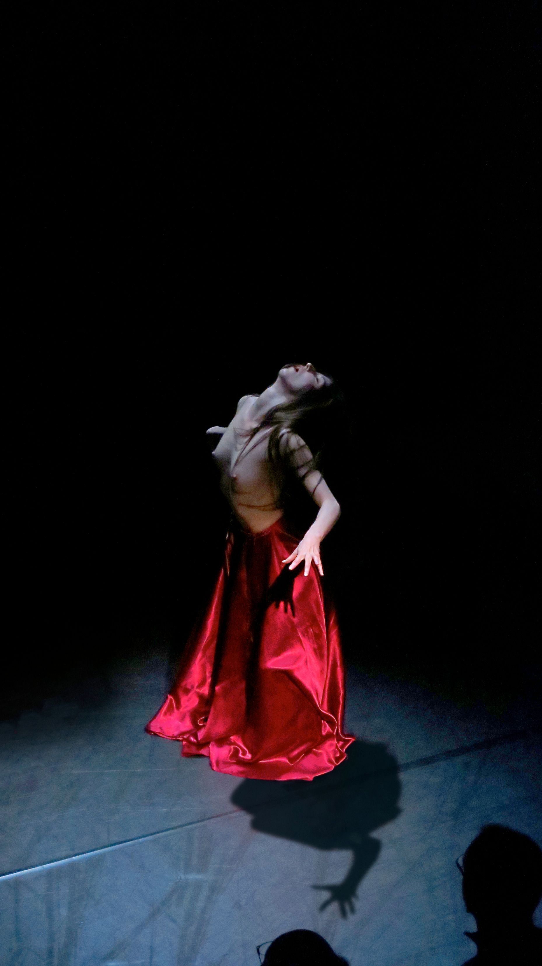 Lise Pauton, Raiemanta Compagnie, Sebastiano Toma, Contemporary Circus, Zeitgenössischer Circus, Pole national de Cirque,