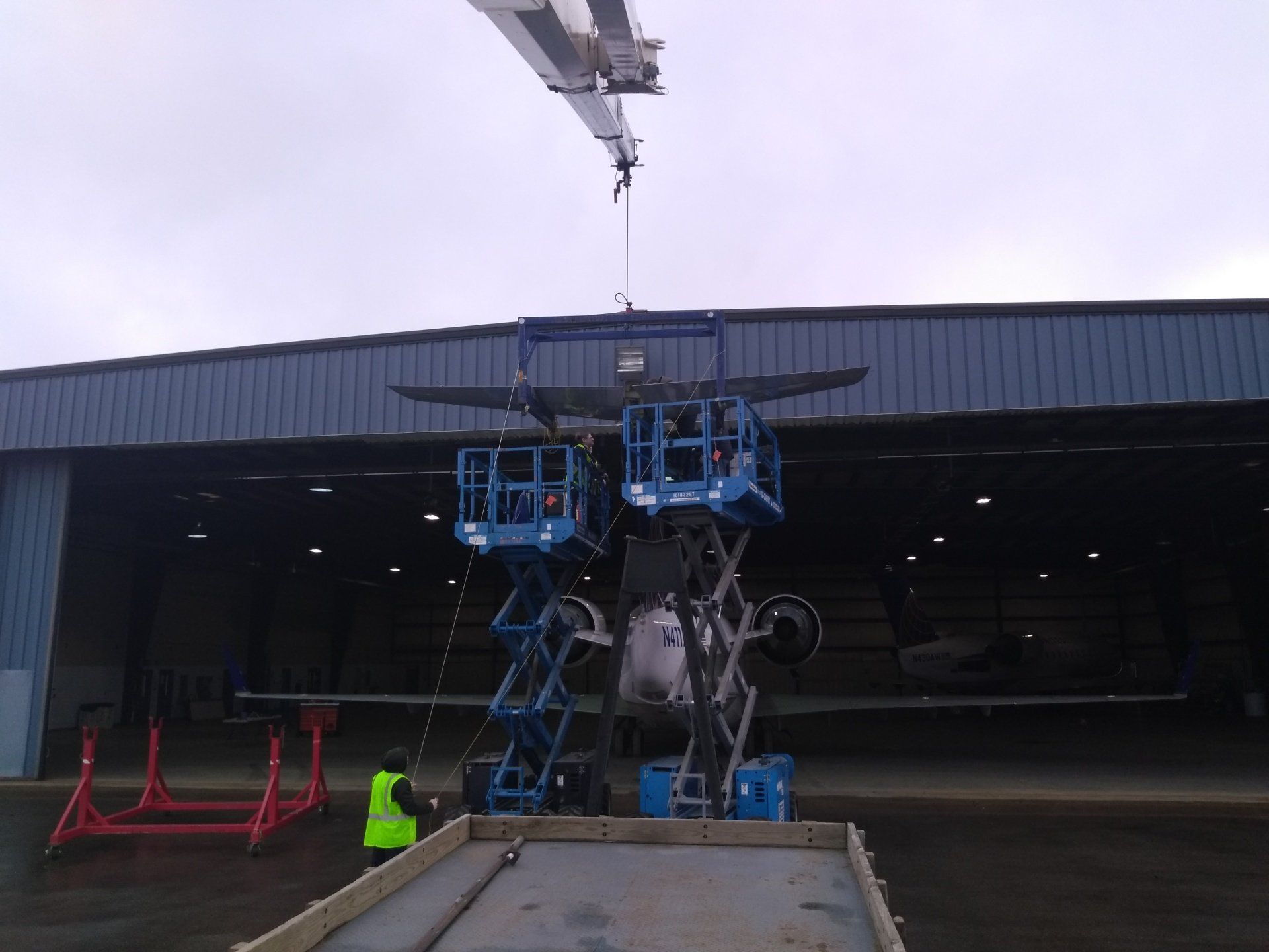 Blue Crane — Bridgeport, WV — Hogan's Crane Service Blue Crane — Bridgeport, WV — Hogan's Crane Service