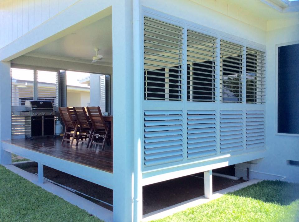 Outdoor Blinds — Window Coverings in Currajong, QLD