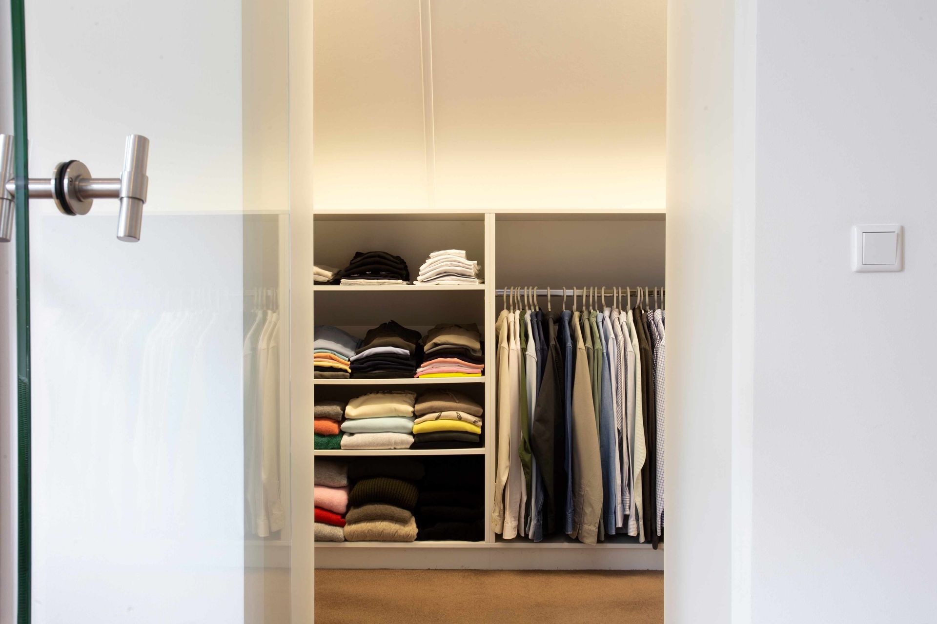 walk-in closet