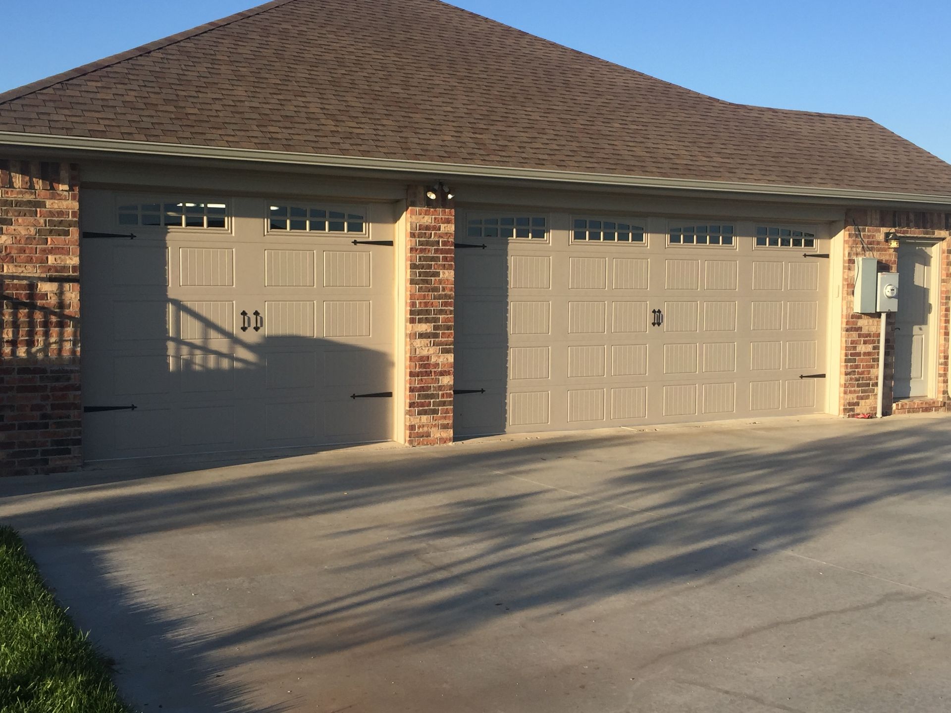Brookstone with 3×4 Inch Downspouts