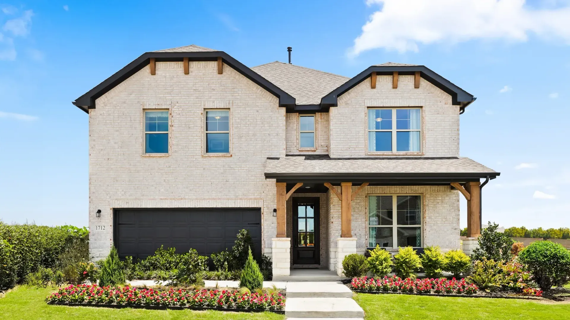 Paul Taylor Homes Neighborhood Entrance | Devonshire Living | Forney, TX 75126