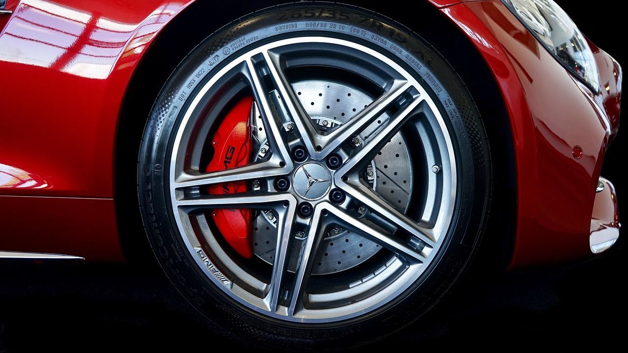 Tyre fitting 