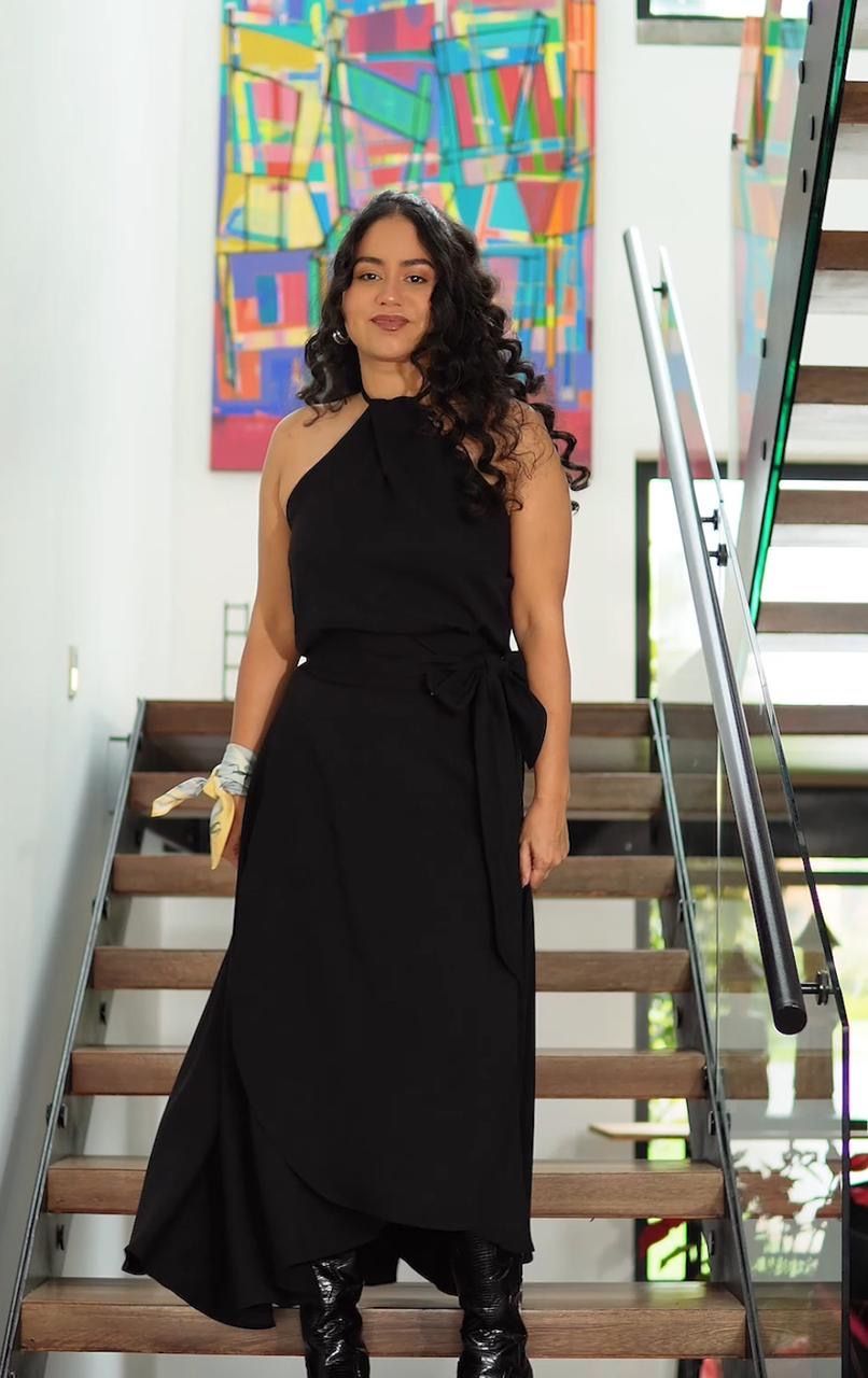 Falda Envolvente en Rayón Color Nedro