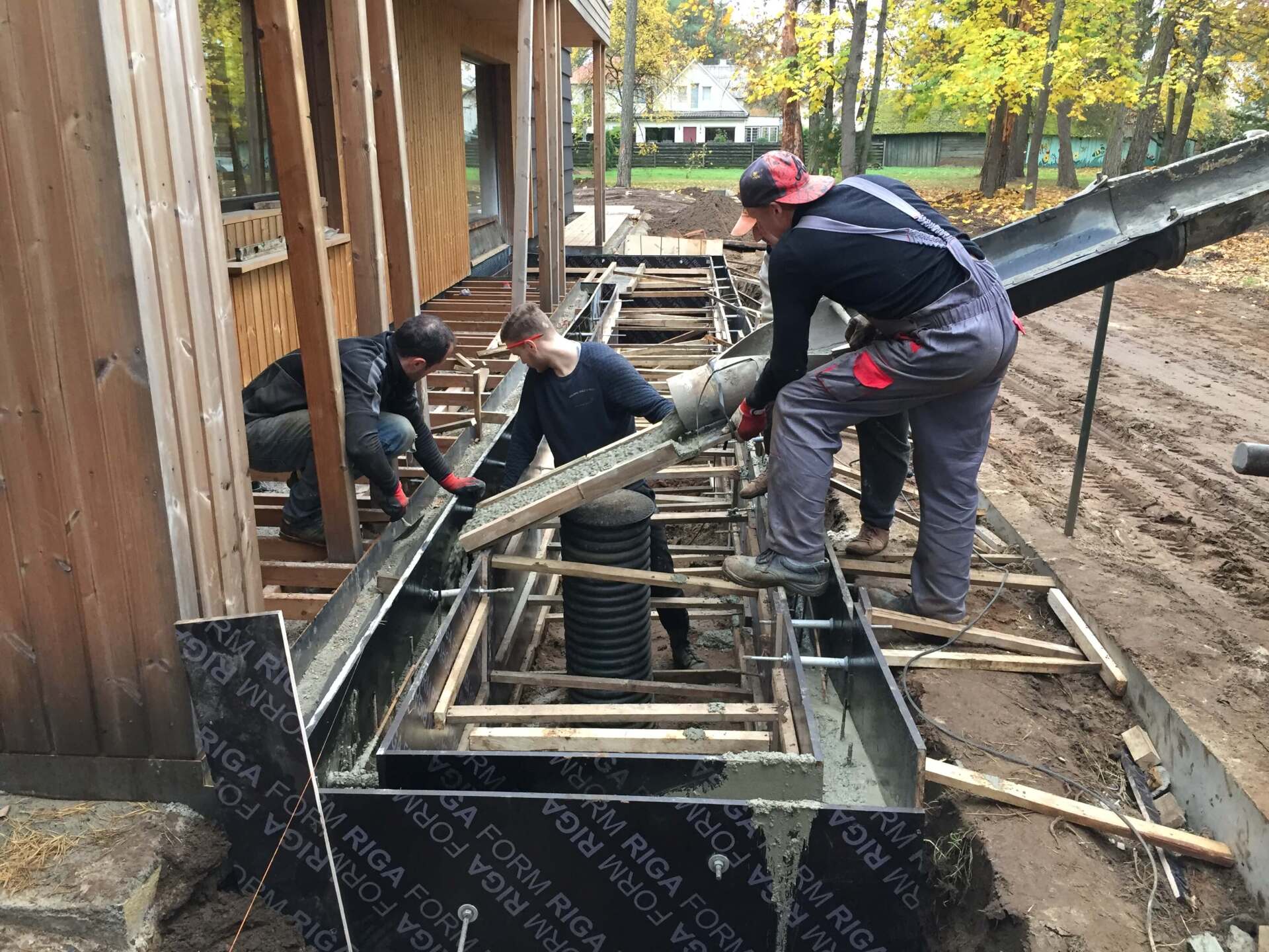 Monolitinių sienų betonavimas