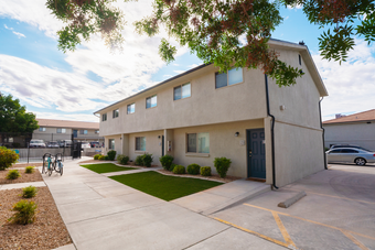 Student housing near Utah Tech. Furnished Student housing. In-unit laundry and fully furnished bedrooms. Resort-style pool and lounge deck. Spacious common areas and study rooms