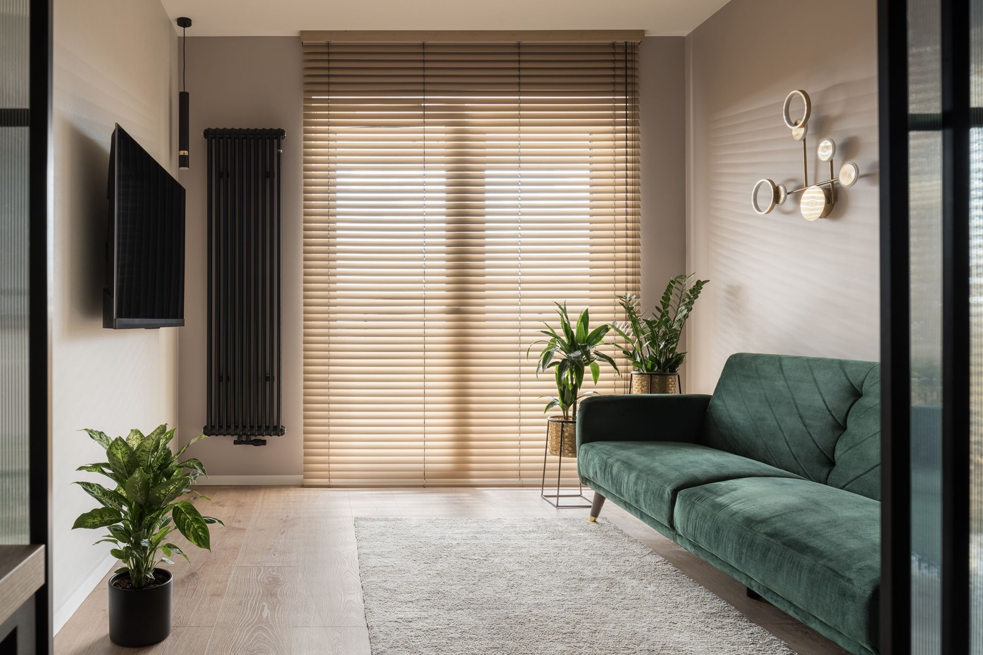 Blind installation