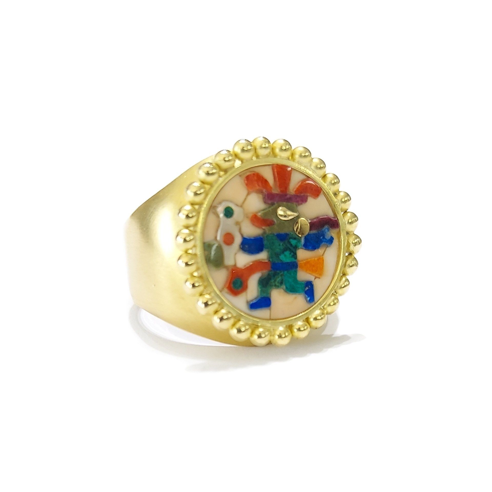 Inlaid Stone Gold Ring