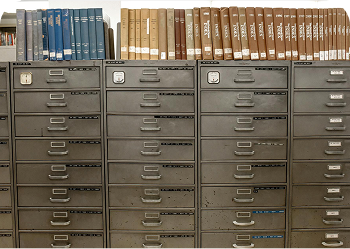 Tenant Profiles: Keep organized records of lease terms, issues, and communication