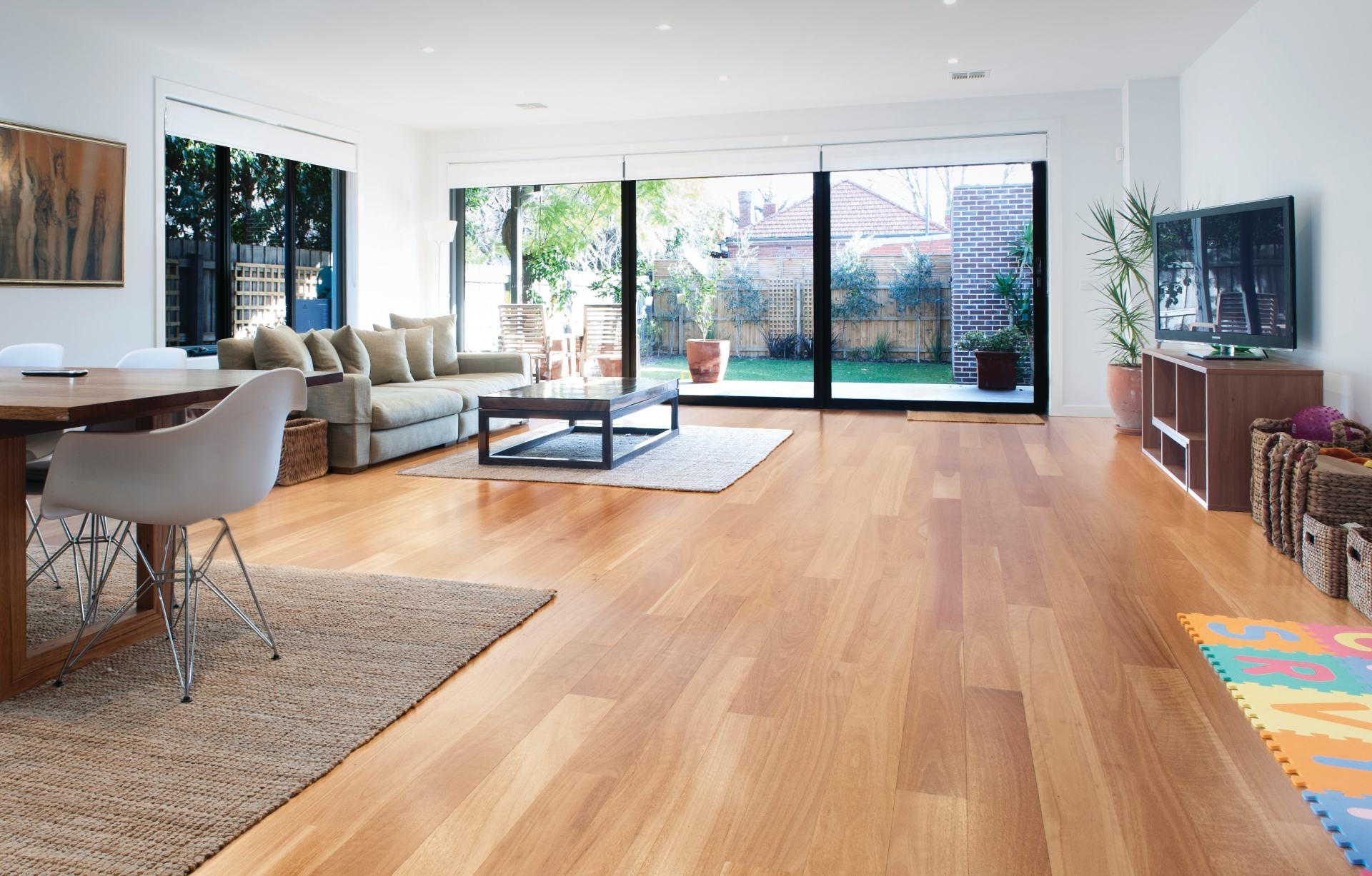 Canberra Flooring Specialists Burrows Carpets & Floors
