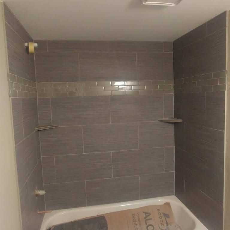 Bathroom Walls — Aurora, CO — GrayJay Construction, LLC