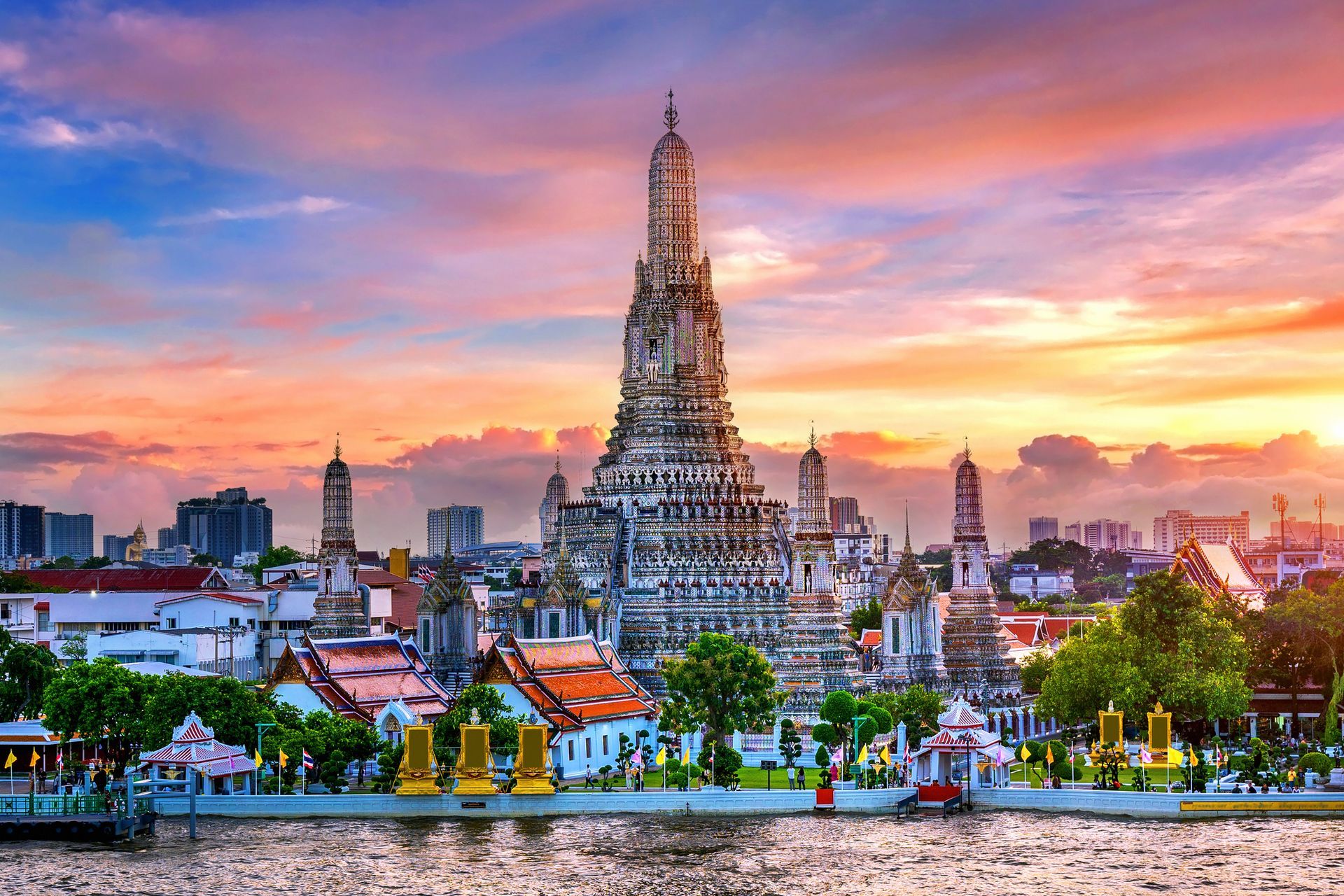 Tramonto a Bangkok