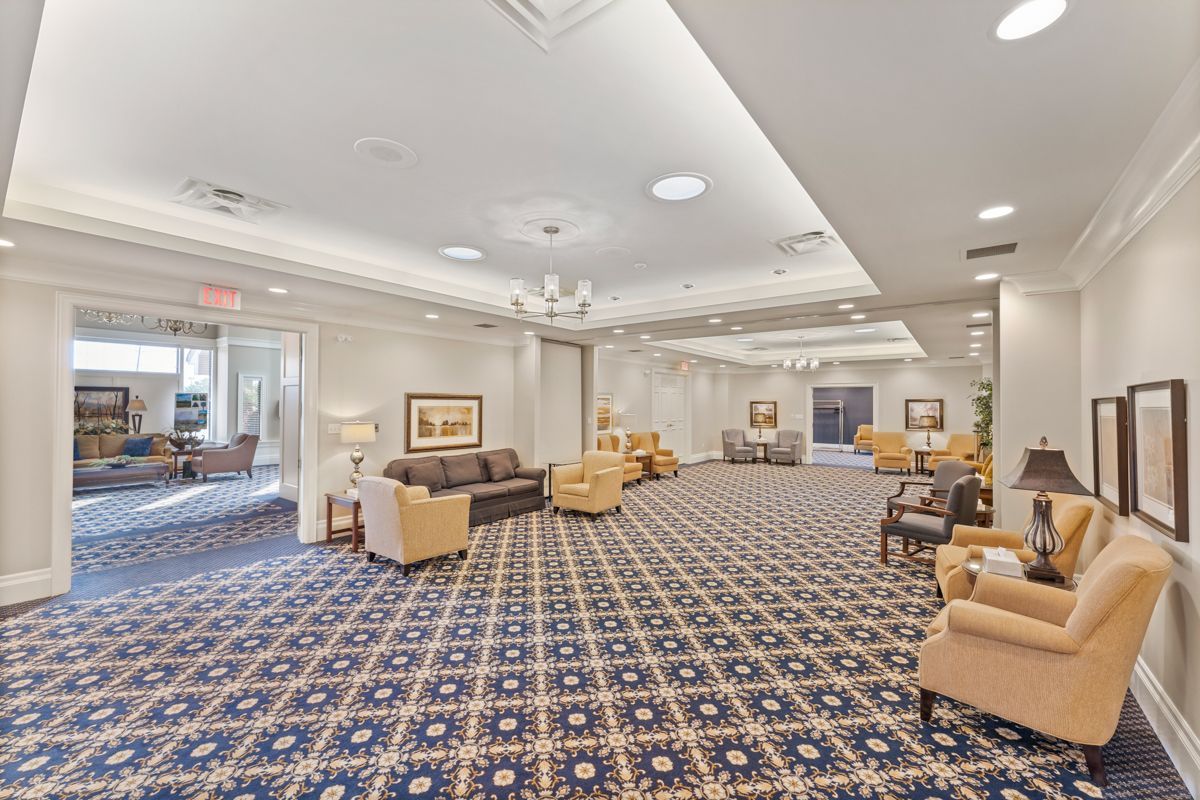Guelph Line Chapel | Smith's Funeral Homes