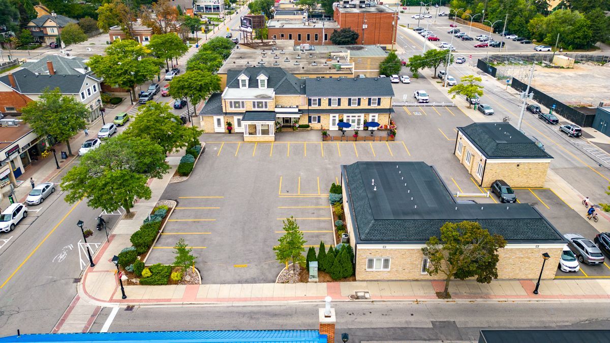 Brant Street Chapel | Smith's Funeral Homes