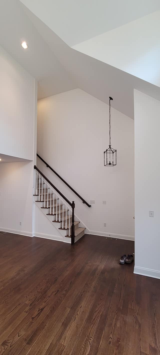 Vertical View Painting The Wall — Poughquag, NY — Mino’s Painting Inc