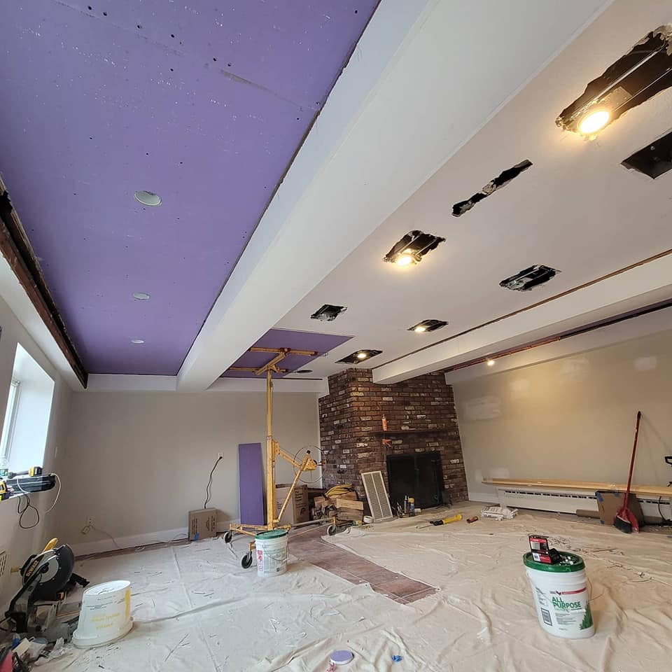 Big Living Area Before Paint — Poughquag, NY — Mino’s Painting Inc