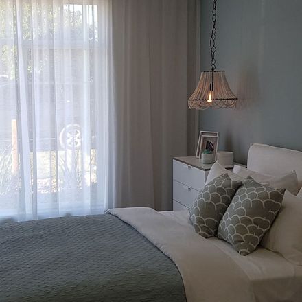 wavy curtains in bedroom