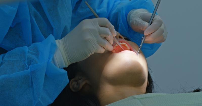 dental implant placement surgery