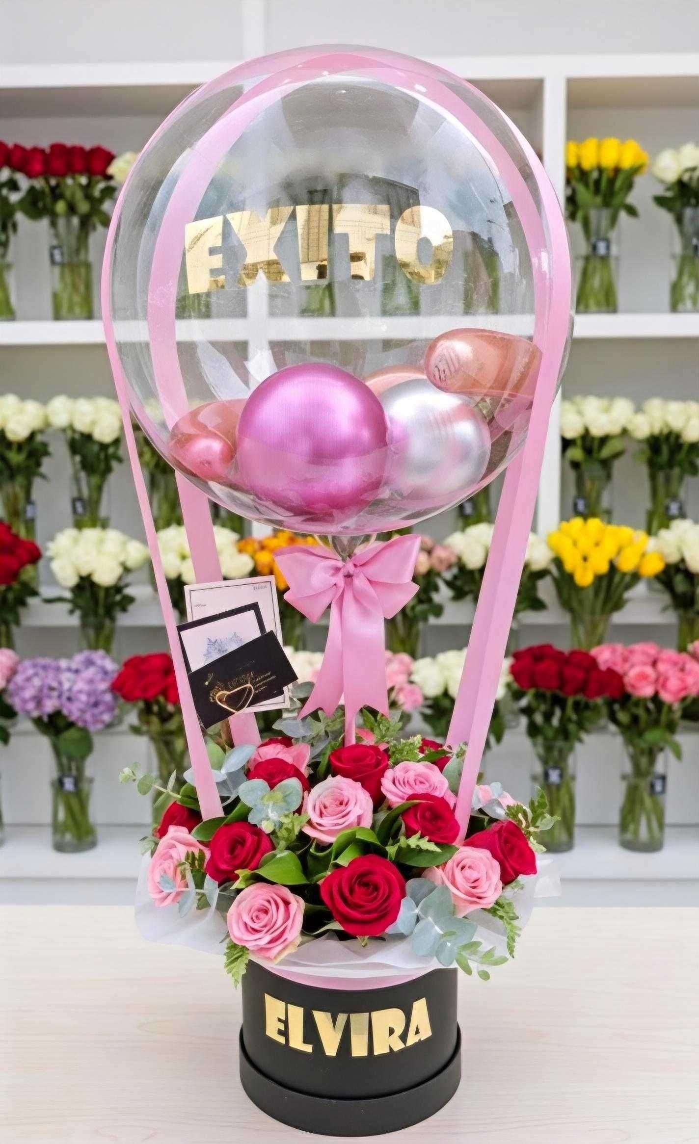 FLORERÍA GIGI- arreglos con base y globos
