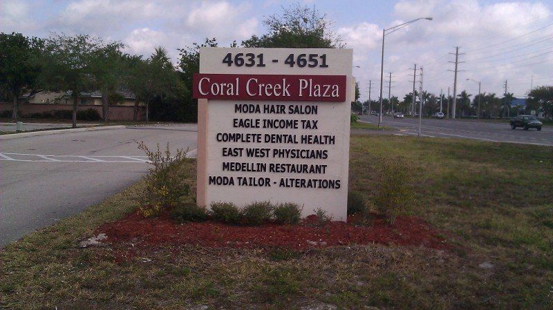 Coral Creek Monument | Fort Lauderdale, FL | A Sign On Time