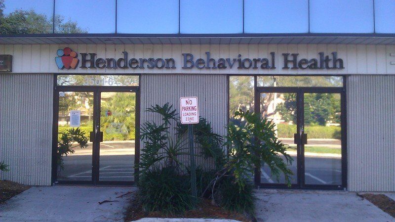 Henderson Channel Lettering | Fort Lauderdale, FL | A Sign On Time