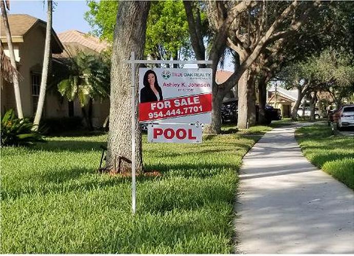 Ashley Johnson Sign | Fort Lauderdale, FL | A Sign On Time