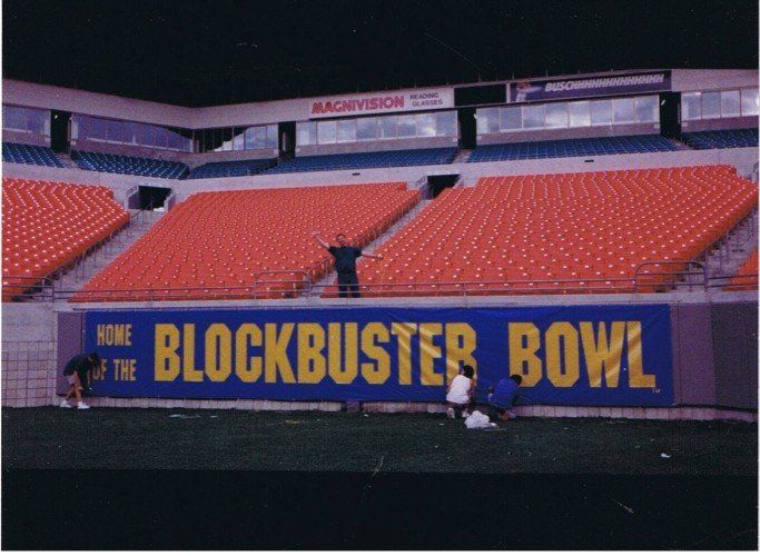 Blockbuster Bowl | Fort Lauderdale, FL | A Sign On Time