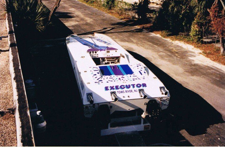 Executor Boat Top | Fort Lauderdale, FL | A Sign On Time