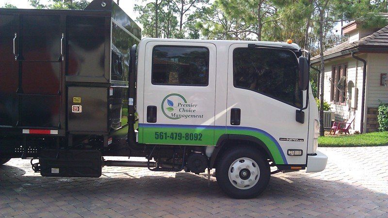 Premier Trailer Cab | Fort Lauderdale, FL | A Sign On Time