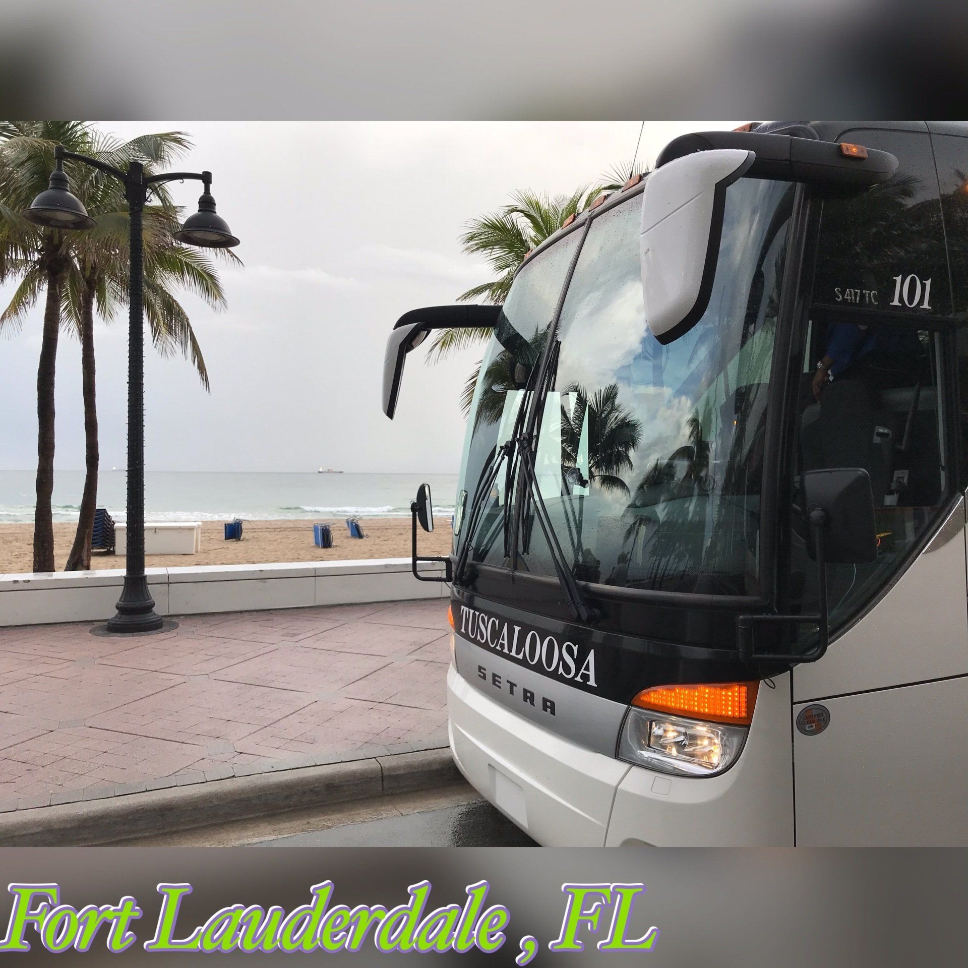 Front view of bus | Tuscaloosa AL | Tuscaloosa Charter Service