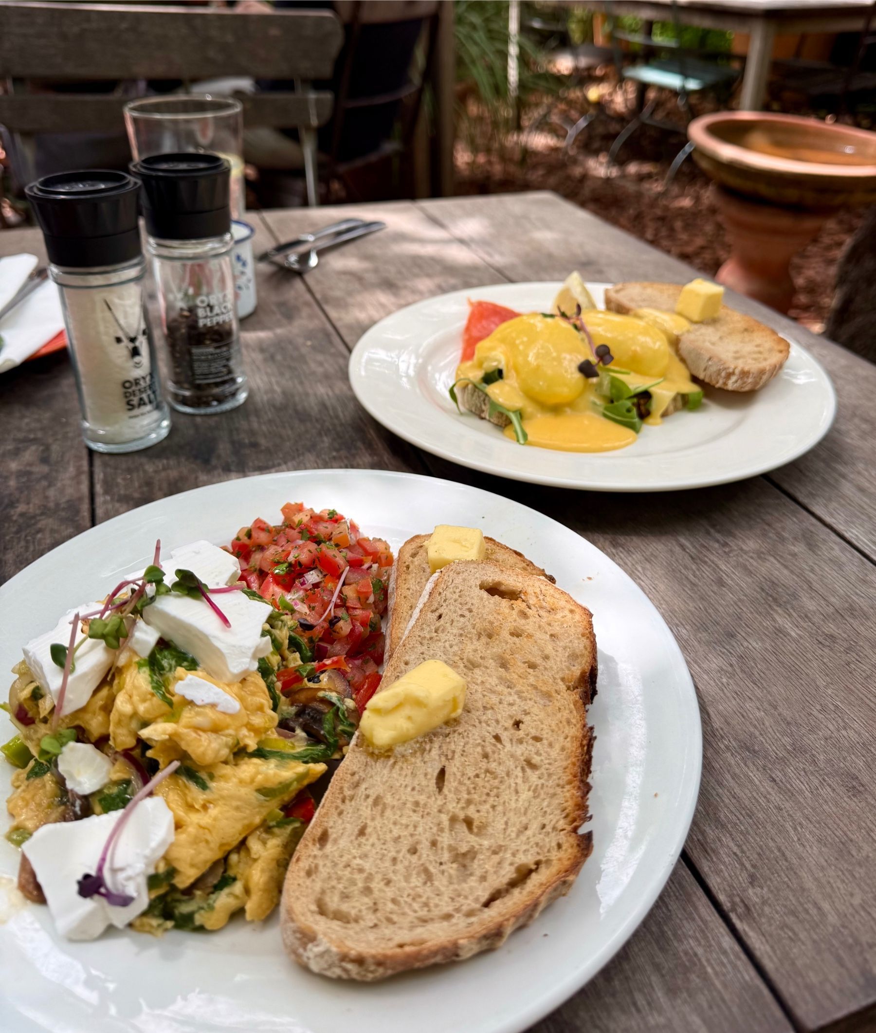 Starling’s café veggie scramble breakfast served with sourdough toast and salsa