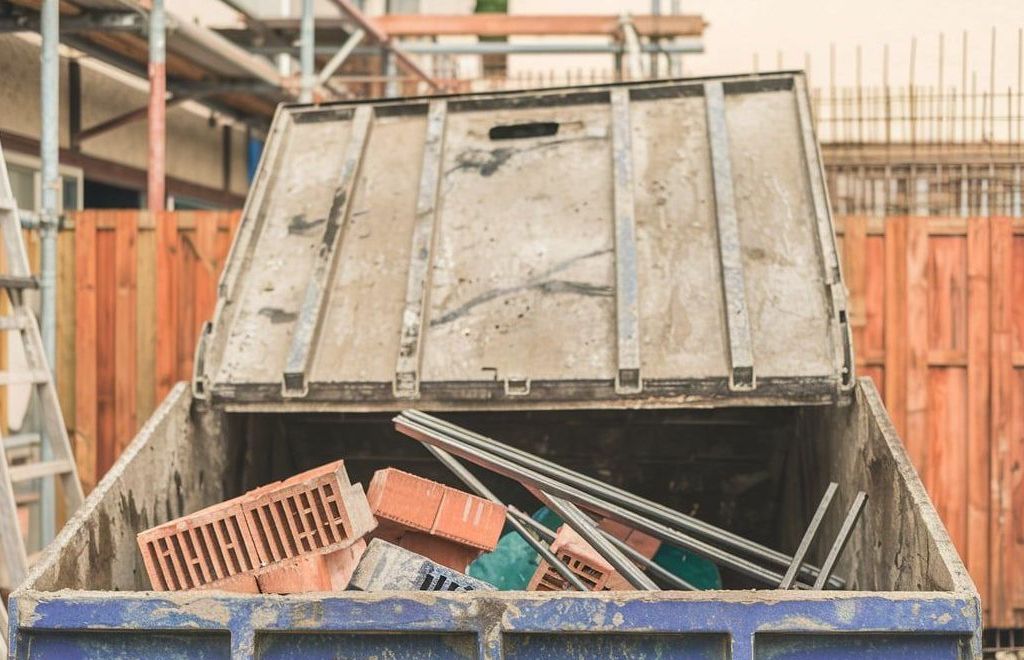 Commercial dumpster rental for business waste disposal in Granbury, TX