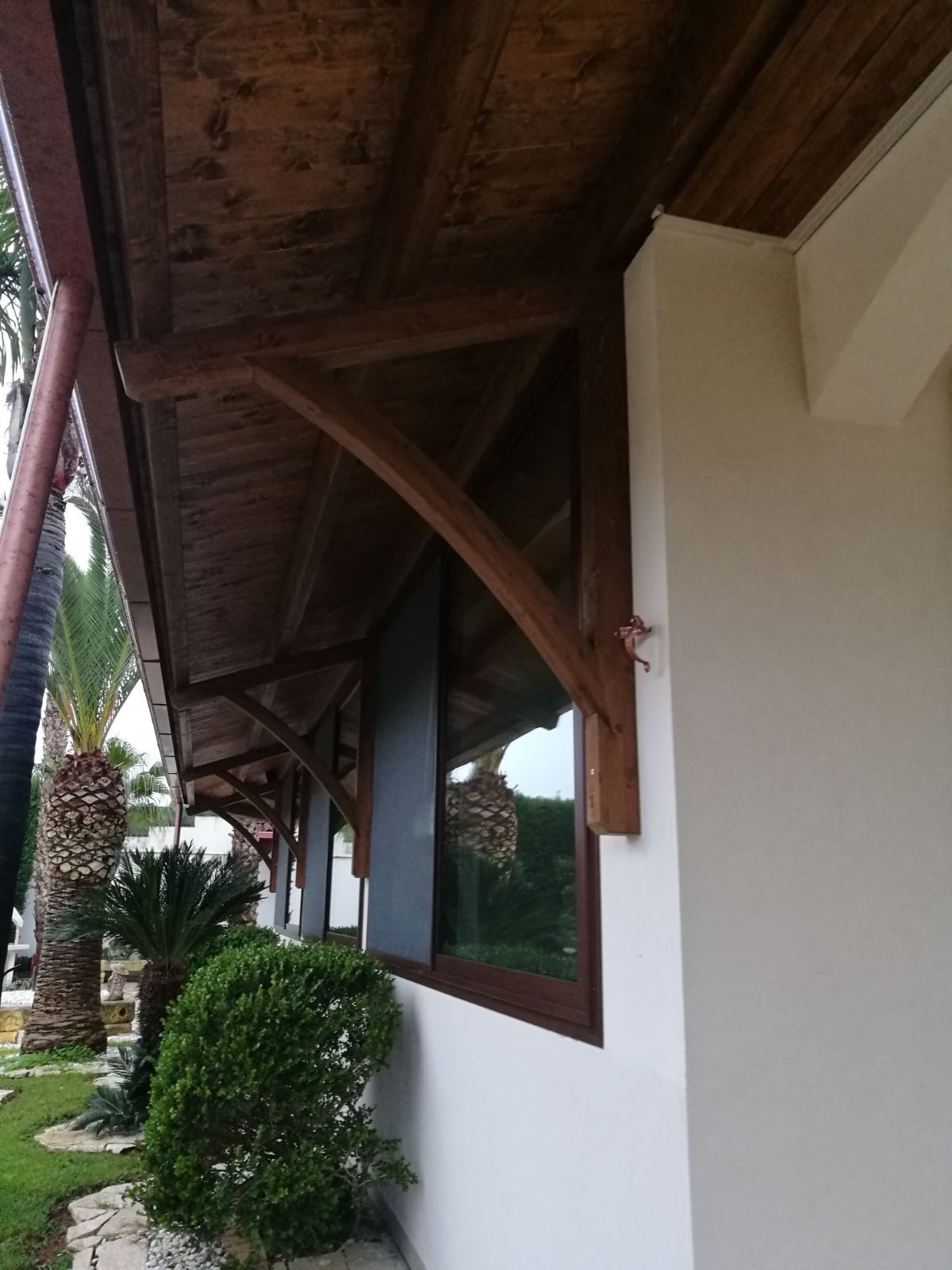 Pensilina ad arco con sporgenza 170cm