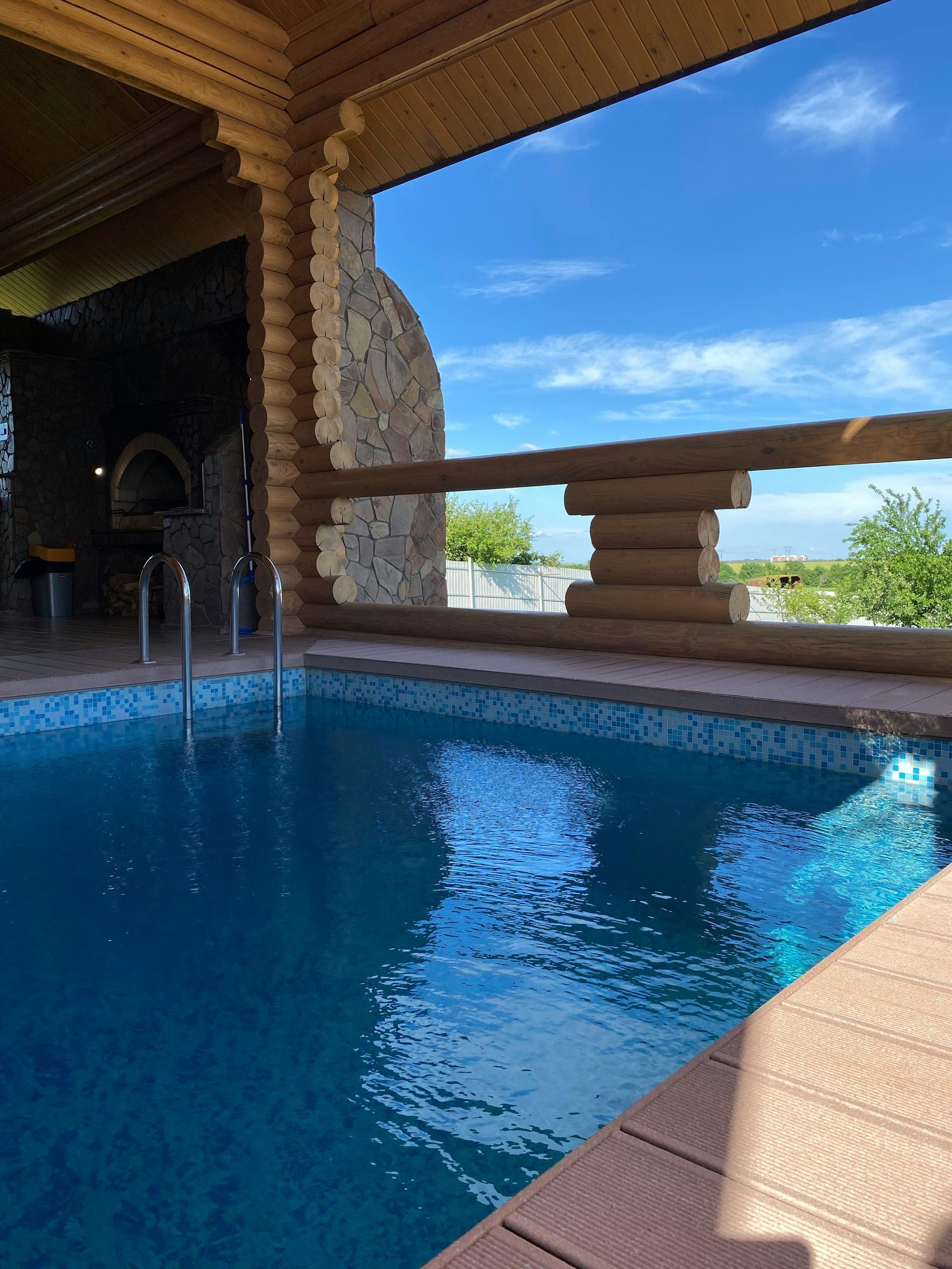 Full Pool Enclosure Rescreening