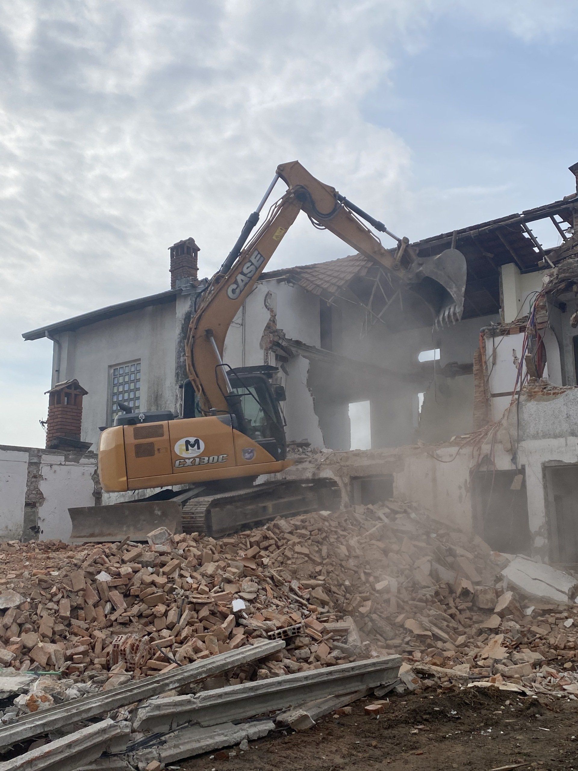 demolizioni industriali