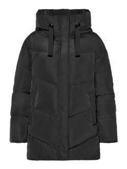 Schwarze Steppjacke mit Kapuze, Frontreißverschluss und schrägem Steppmuster.