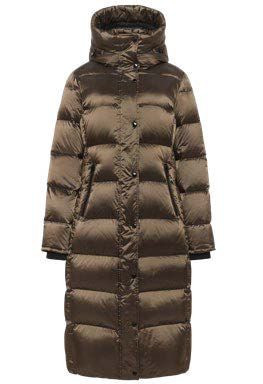 Brauner, langer, wattierter Wintermantel mit Kapuze.