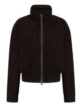 Dunkelbraune Bomberjacke mit hohem Kragen und Reißverschluss.