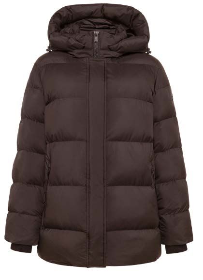 Braune Steppjacke mit Kapuze.