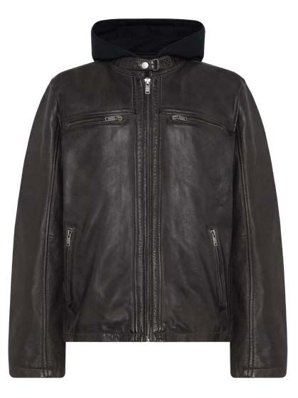 Schwarze Lederjacke mit angenähter schwarzer Kapuze.