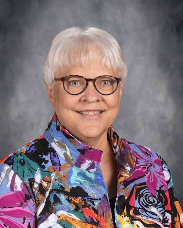 Mrs. Beth Haubein, 3rd-4th Grade