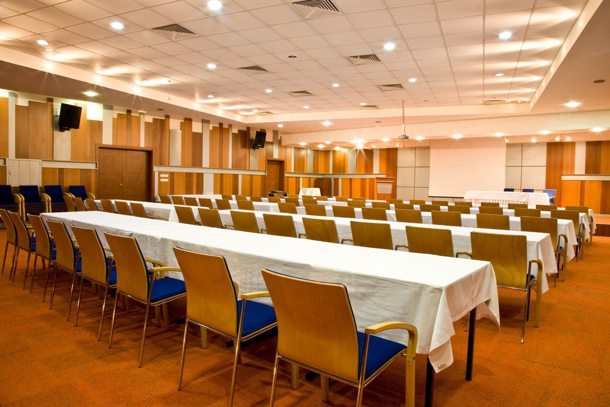 Empty Conference Room — Los Angeles, CA — Paint Hive Studio